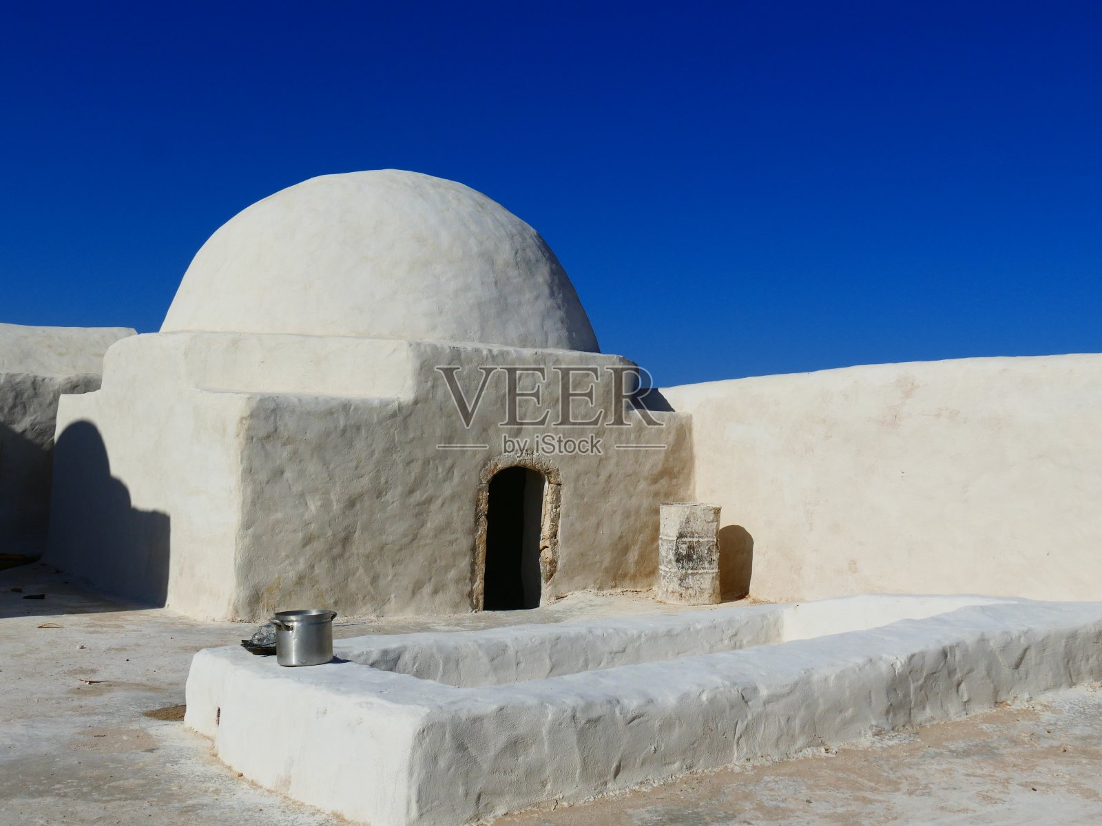 Sidi Yati mosque,突尼斯德杰巴岛照片摄影图片