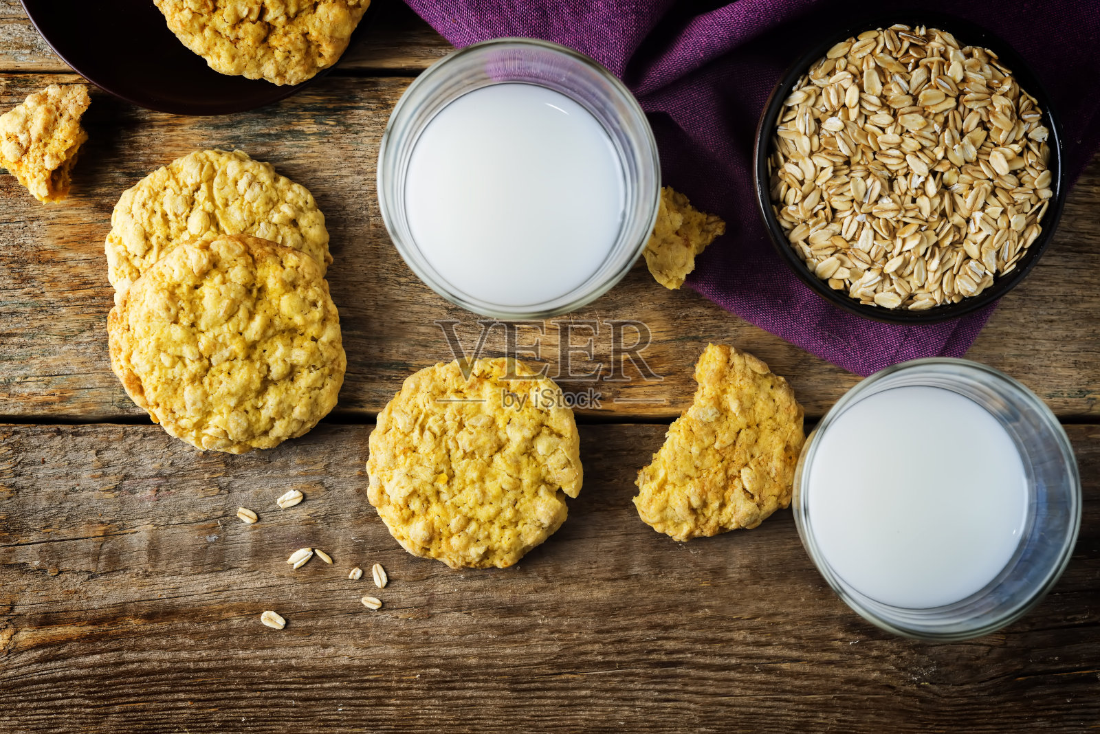 南瓜燕麦饼干照片摄影图片