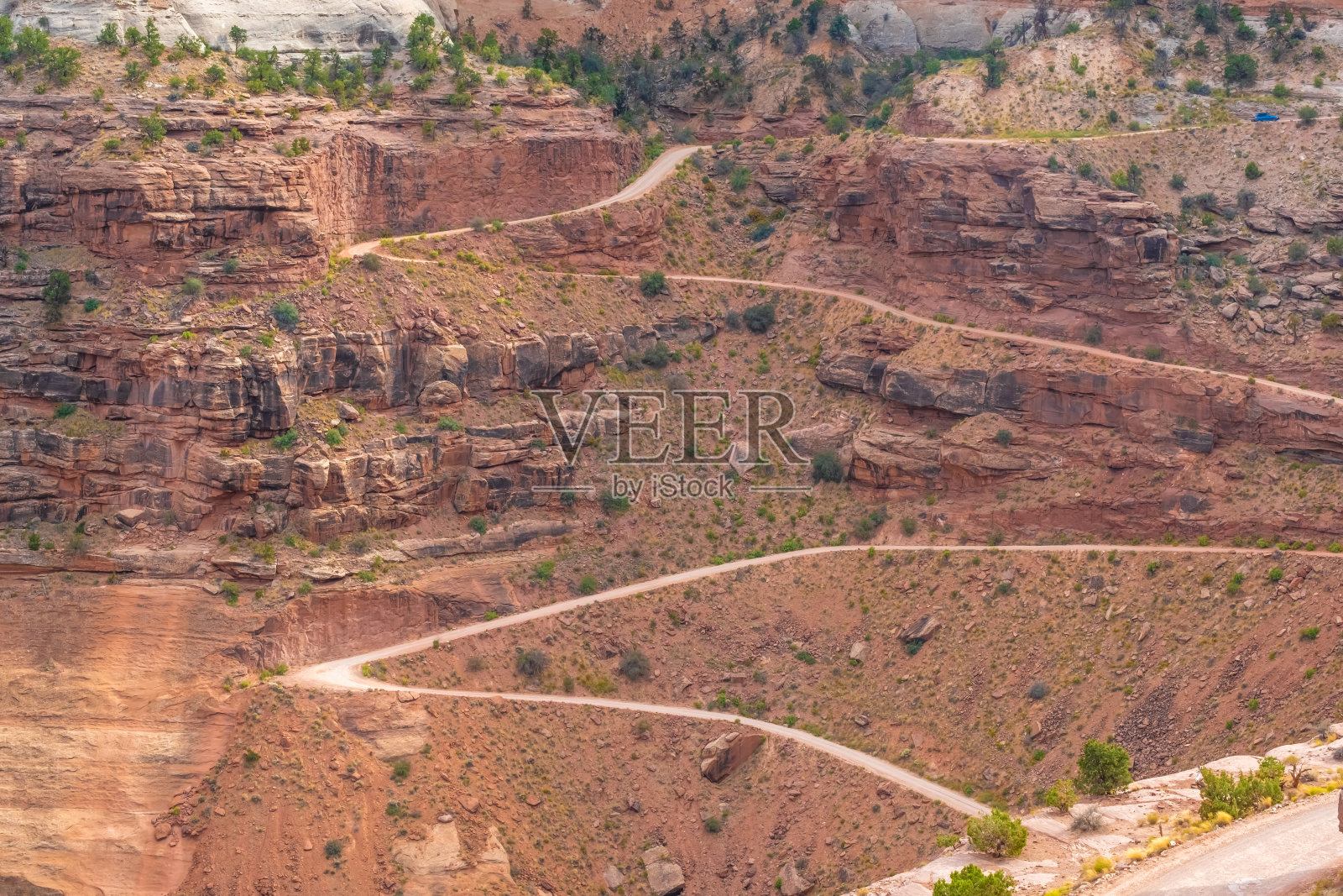 峡谷地国家公园,犹他州,美国。令人惊叹的峡谷、台地和山丘被科罗拉多、格林和支流侵蚀照片摄影图片