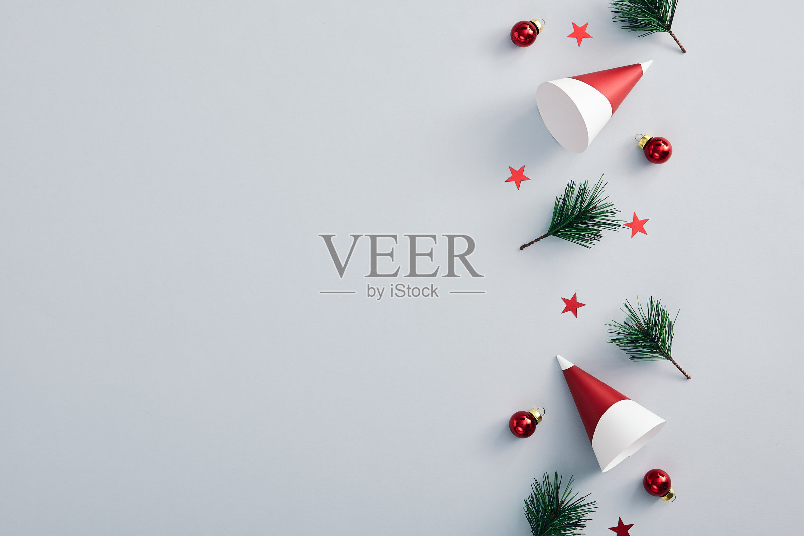 彩色背景上的圣诞作文照片摄影图片