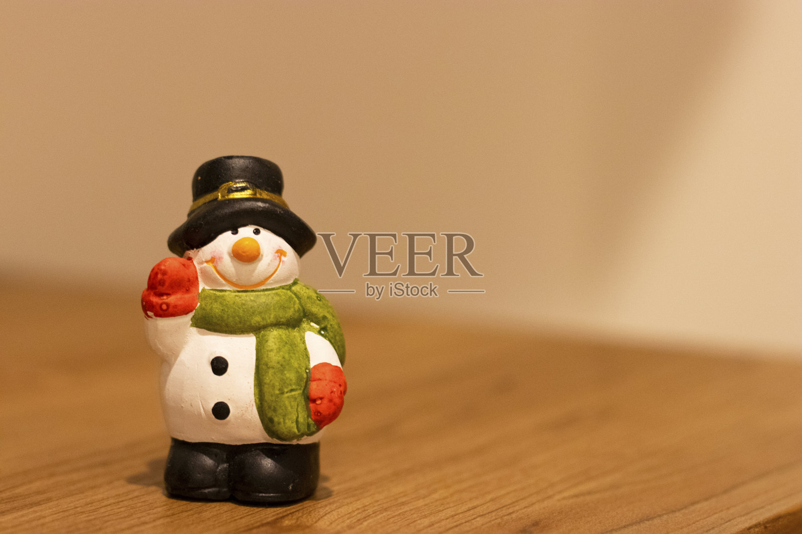 雪人在冬天照片摄影图片