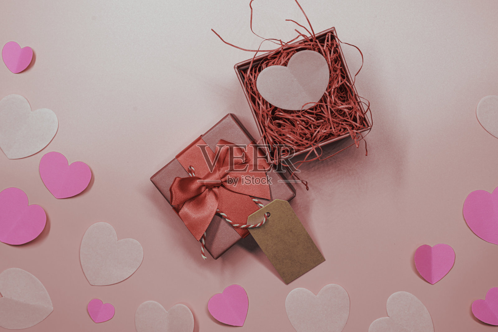 情人节和可爱的概念,纸卡为笔记和纹理照片摄影图片