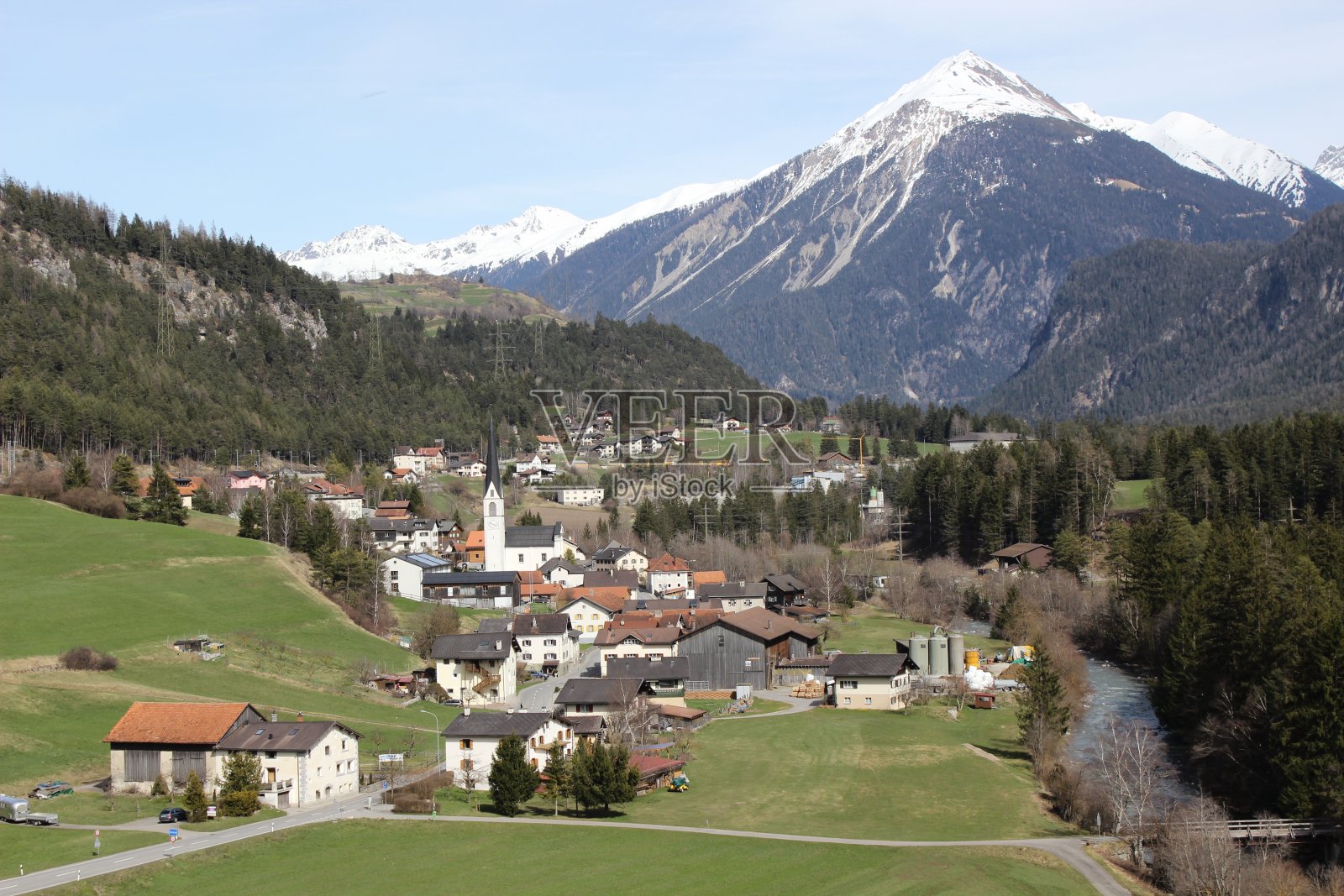 美丽的风景,宁静的小镇冰川快车照片摄影图片