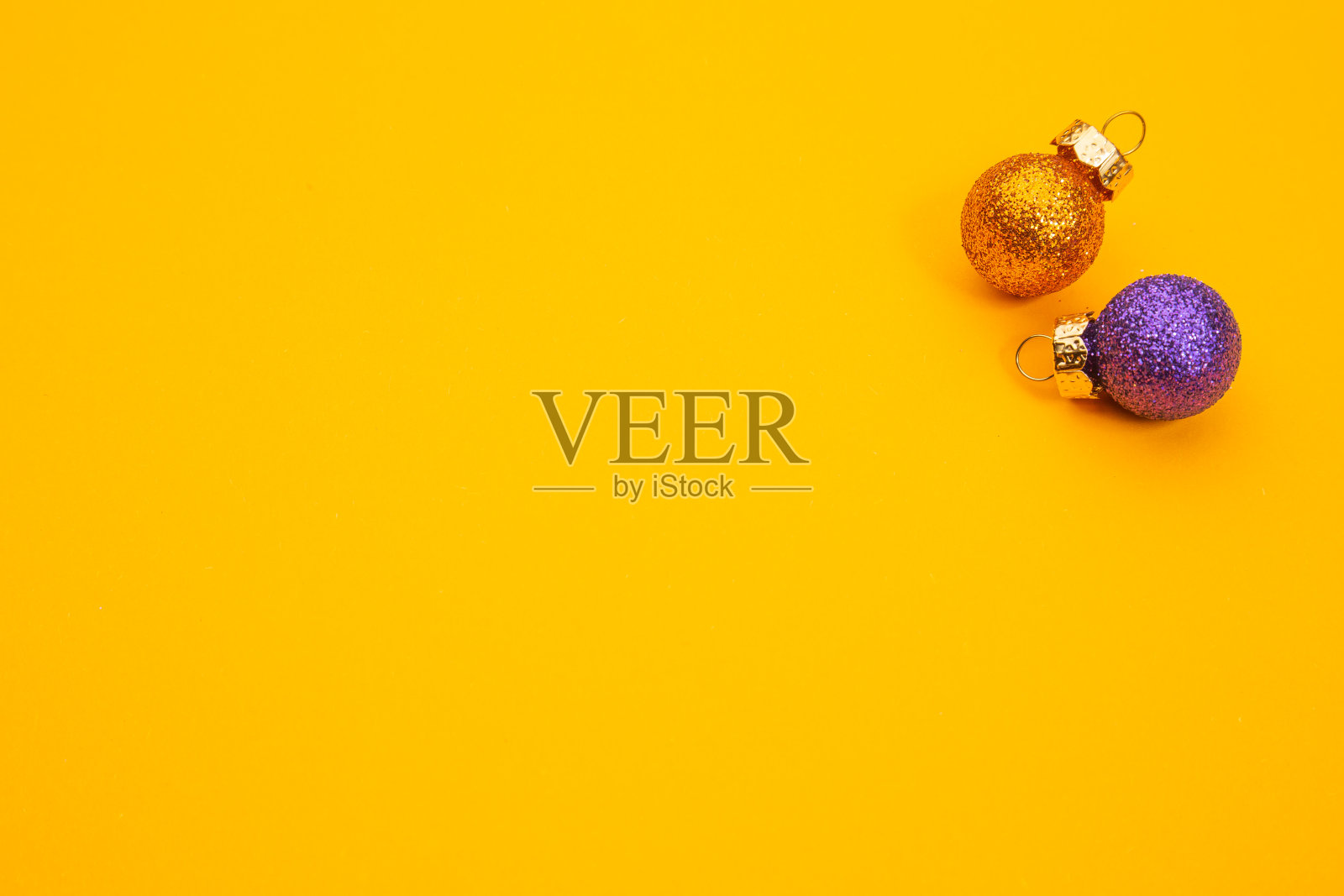 圣诞树的装饰物照片摄影图片