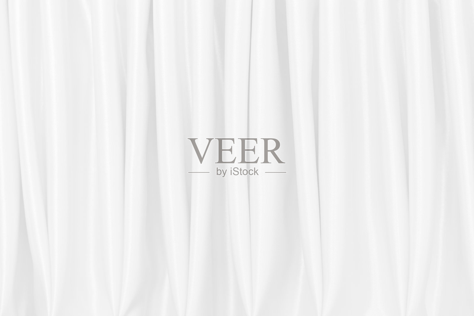 白色绸缎背景纹理光滑背景。抽象的灰色波浪织物布的图案或柔软的帆布,天然亚麻的纹理图案纺织精纺有波浪。概念棉设计师。照片摄影图片