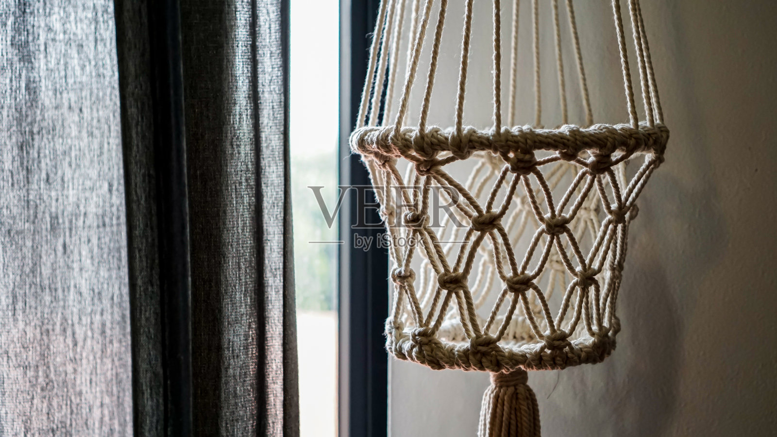 关窗装饰照片摄影图片