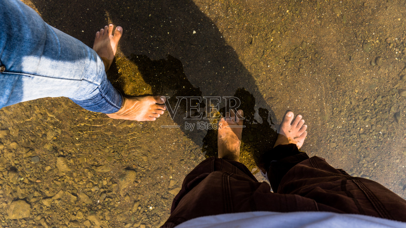 扎瓦尼瀑布的成年人照片摄影图片