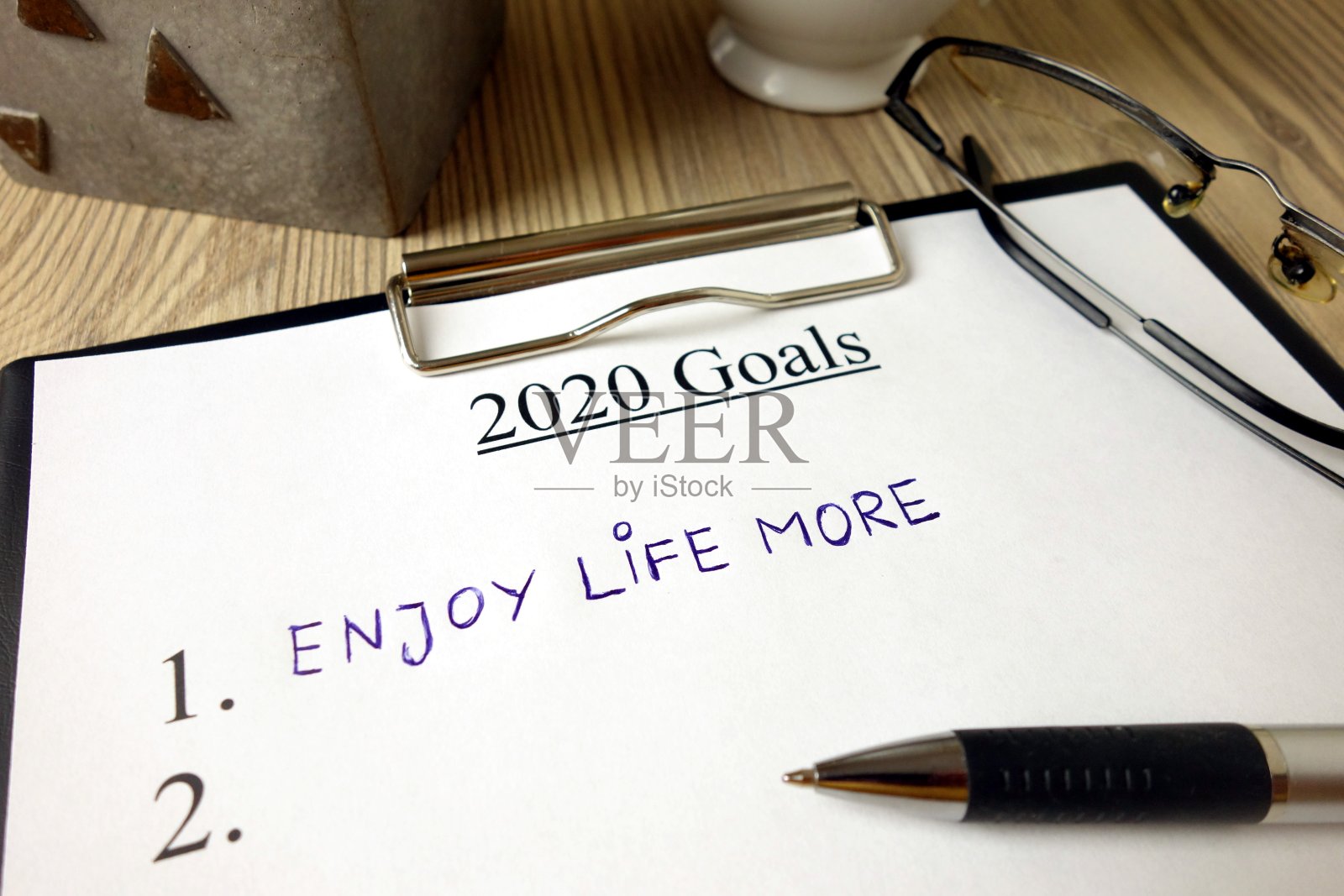 文字享受生活更手写作为2020年的目标与配件照片摄影图片