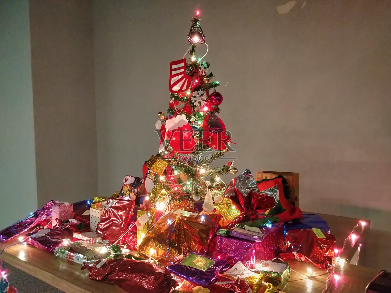 印度的圣诞树装饰照片摄影图片