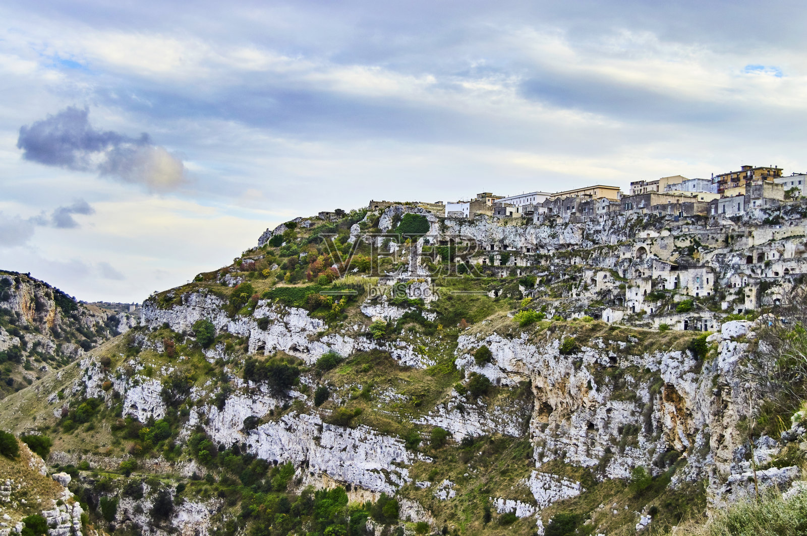 Matera上的Sassi看照片摄影图片
