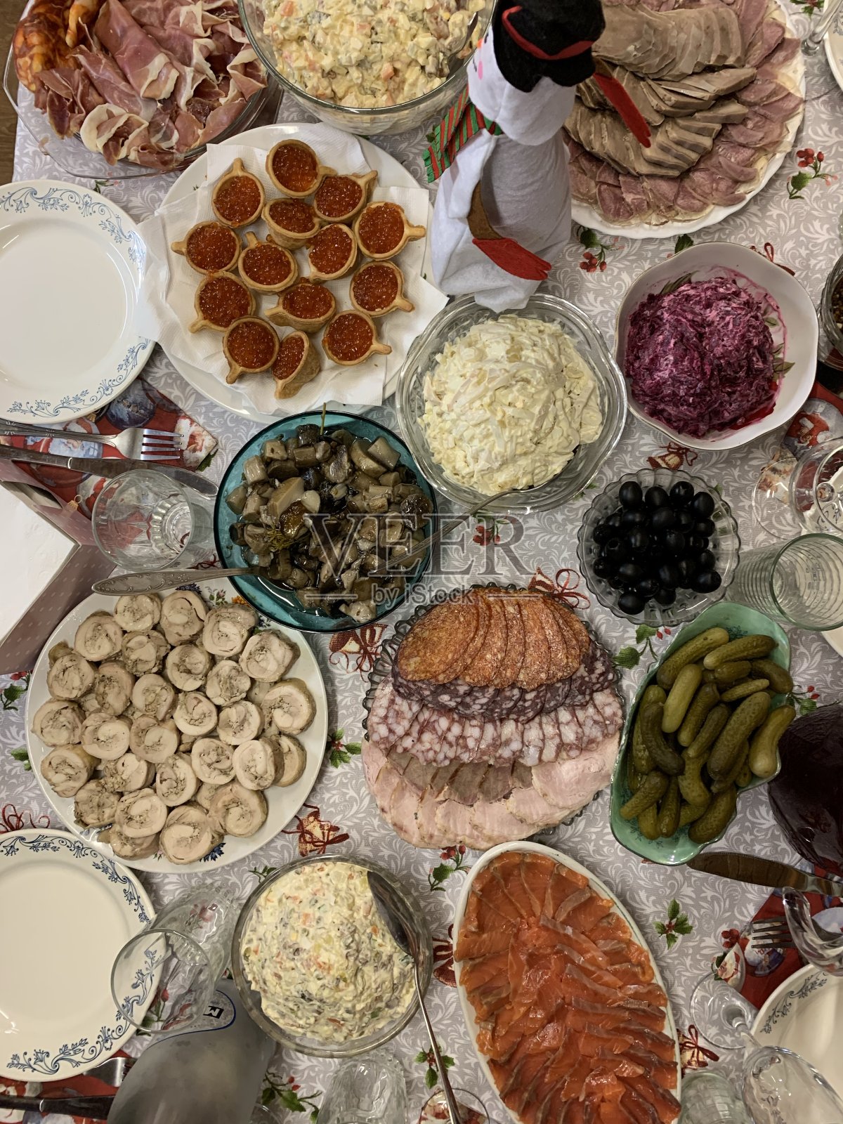 周日亲友聚餐照片摄影图片