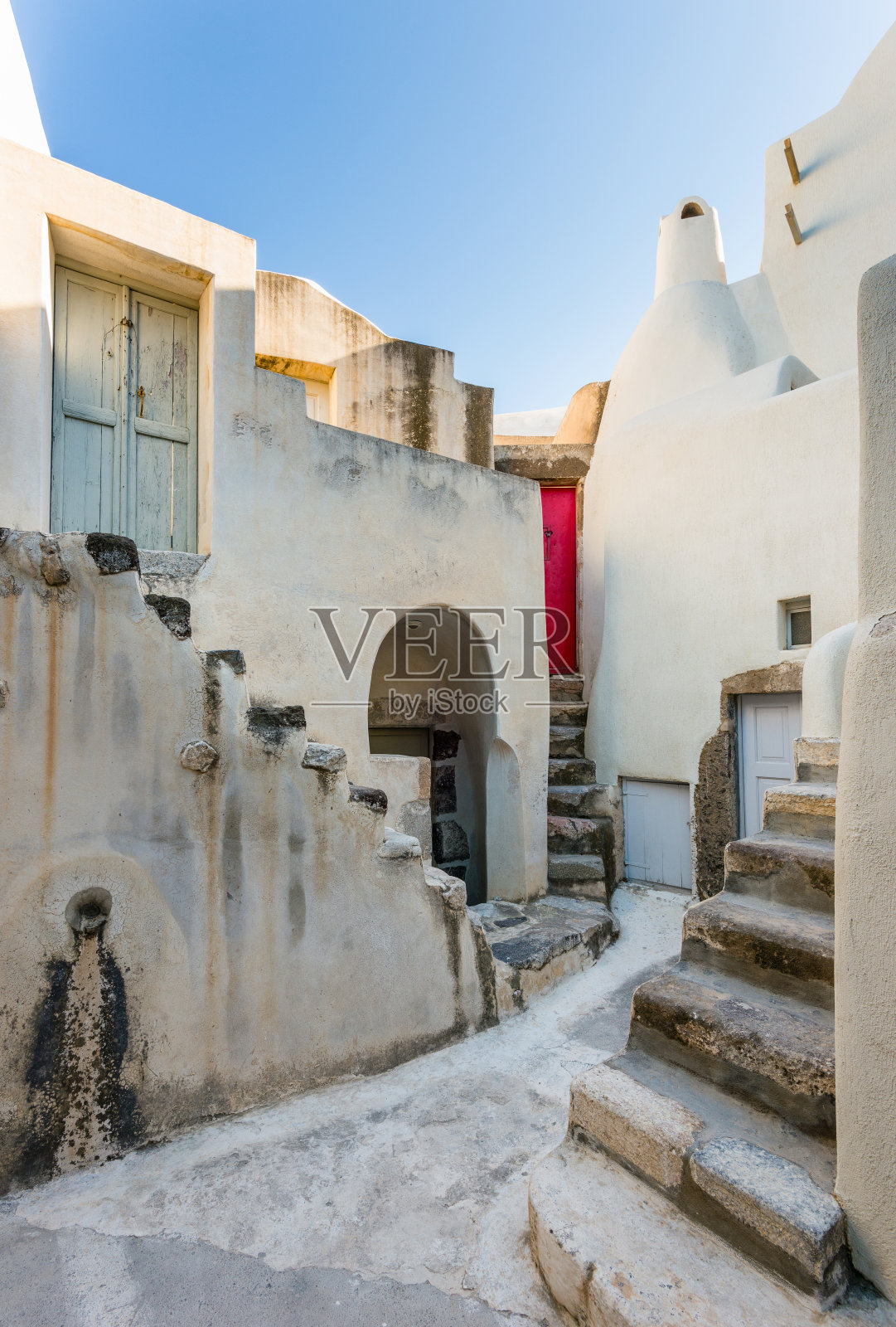 希腊圣托里尼岛的后院照片摄影图片