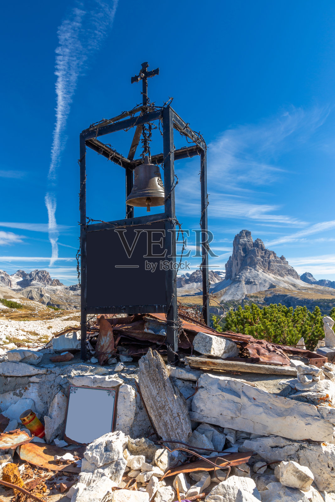 蒙特皮亚那的战争纪念碑照片摄影图片