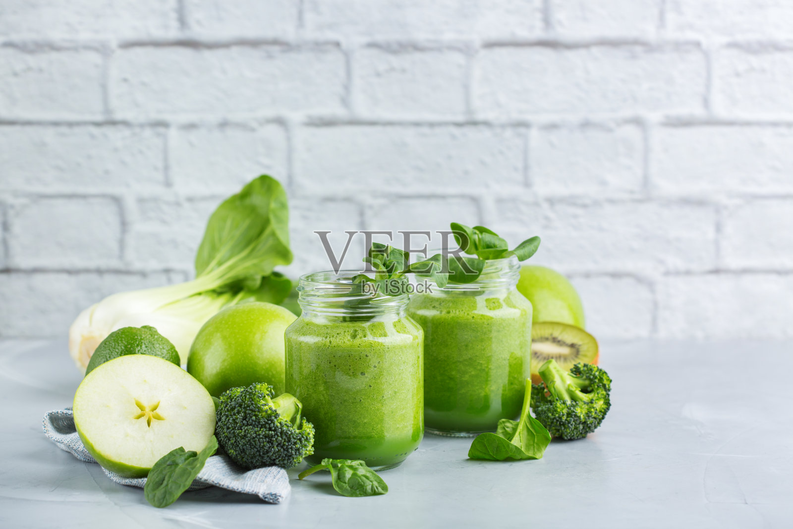 绿色冰沙,有机成分,蔬菜照片摄影图片