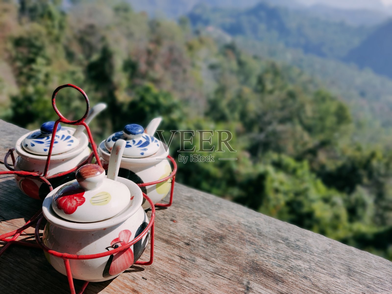 陶瓷杯照片摄影图片