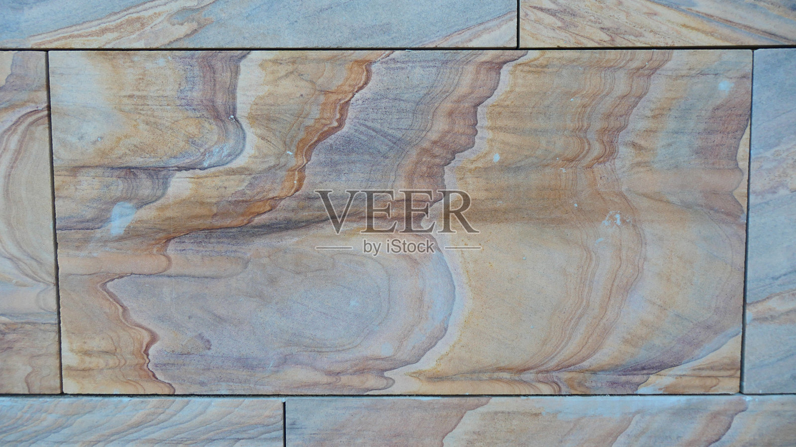 村庄墙壁上的装饰瓷砖照片摄影图片