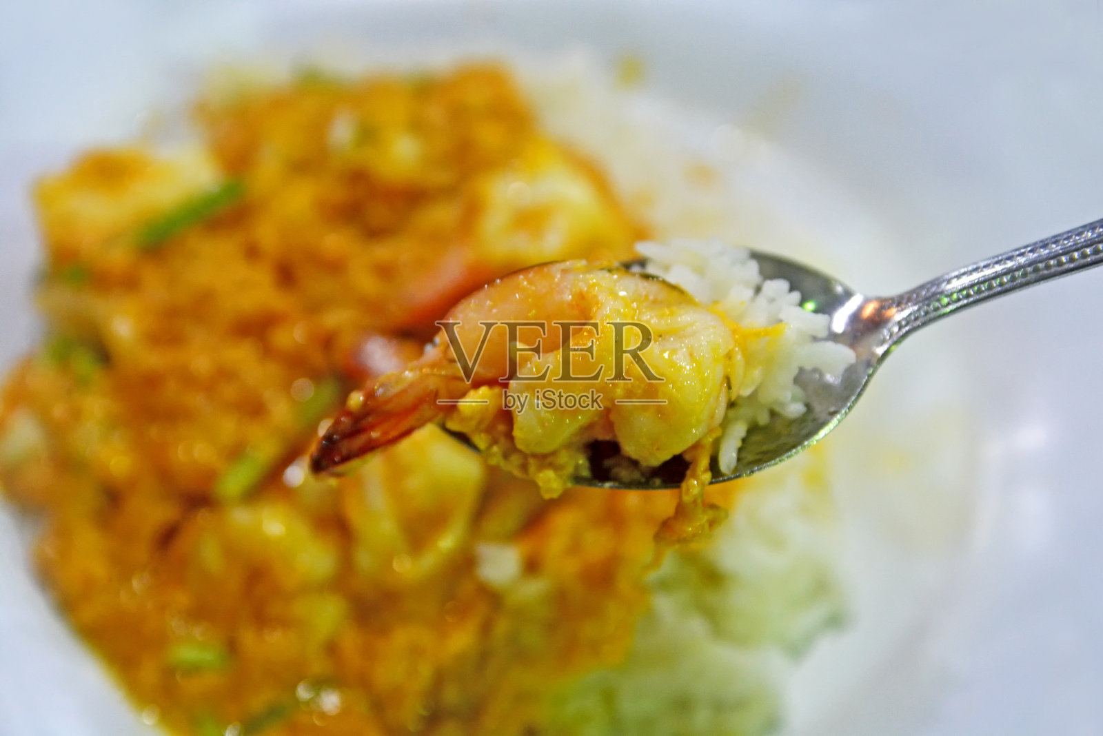 泰式咖喱虾仁炒饭照片摄影图片