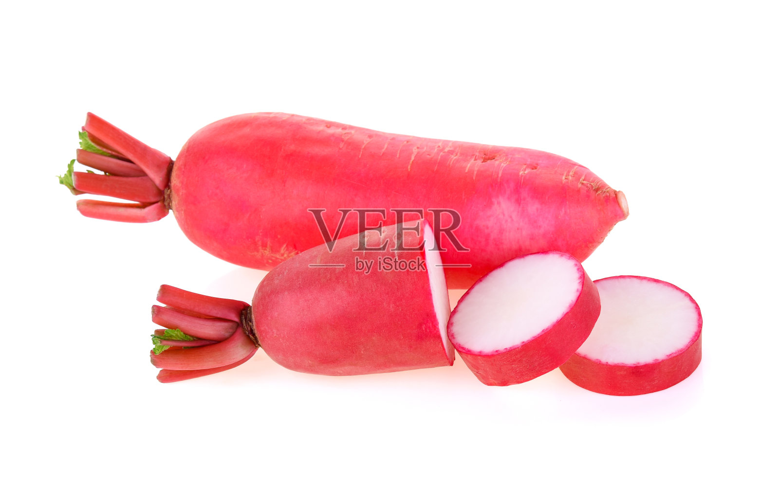 孤立在白色背景上的红萝卜照片摄影图片