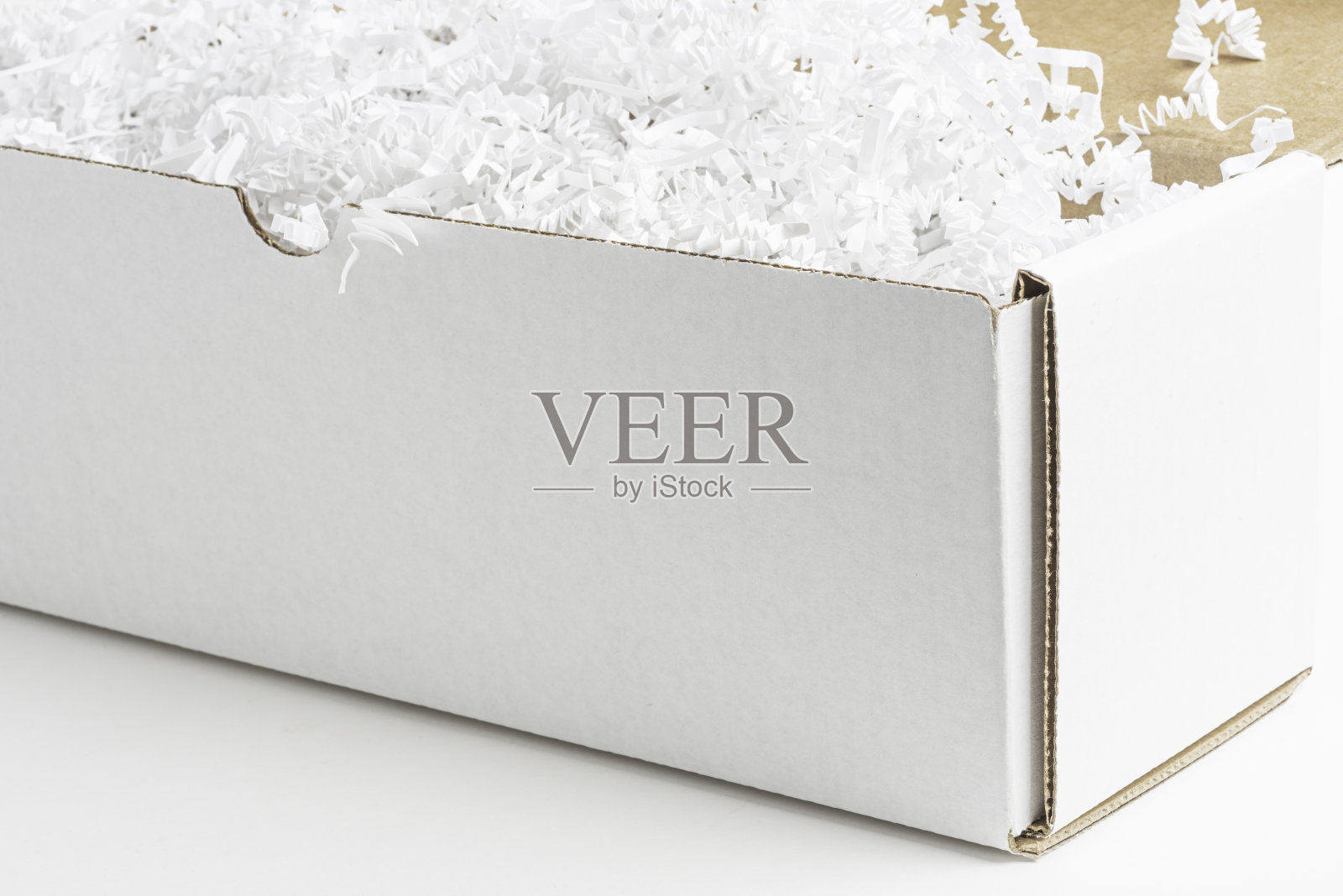 通用打开白色包装盒照片摄影图片