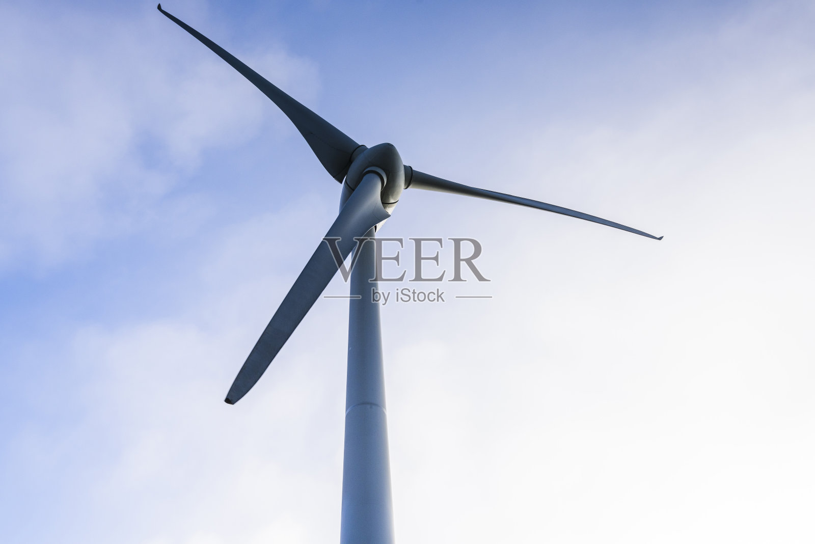 风车密布蓝天照片摄影图片