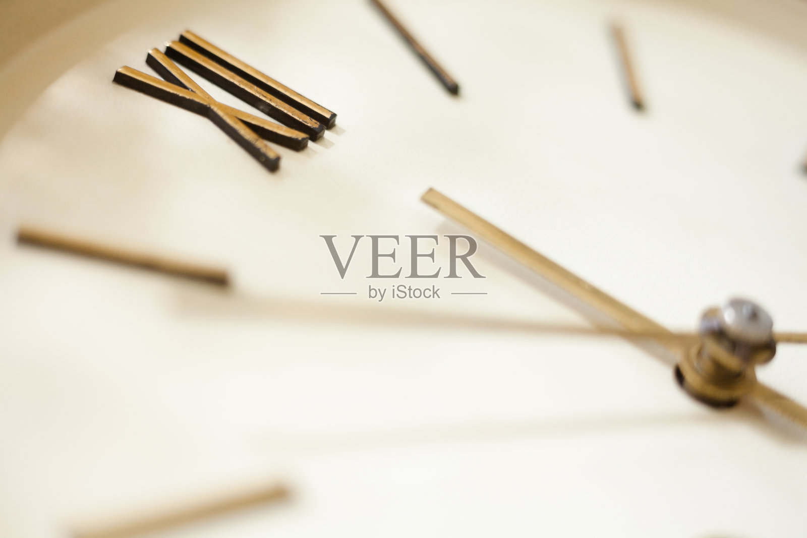 旧挂钟的钟面照片摄影图片