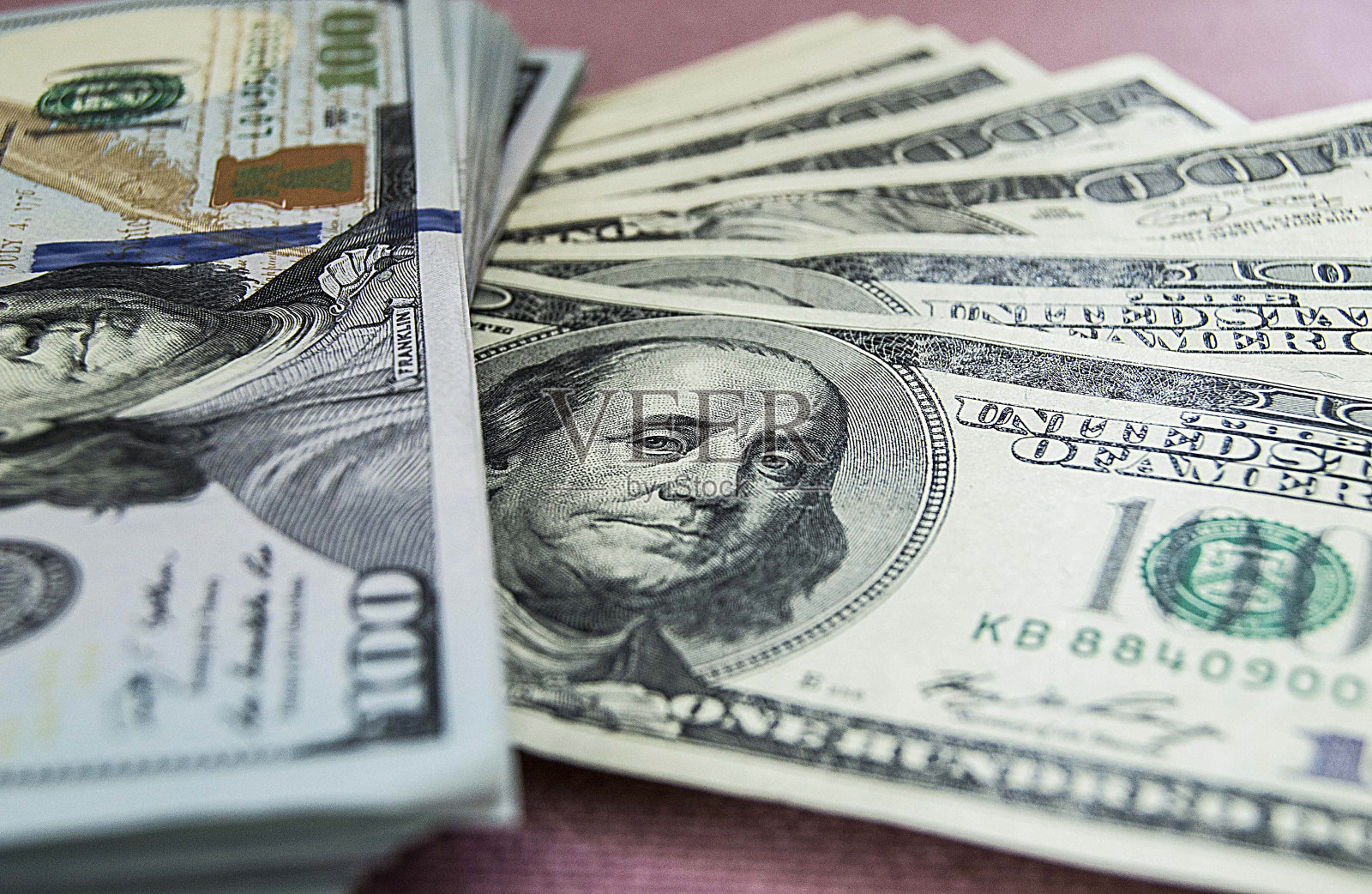 美国美元,美国100美元,旧的和新的100美元图片,美元图片在不同的概念为金融和股票交易所网站,最独家的100美元图片…照片摄影图片