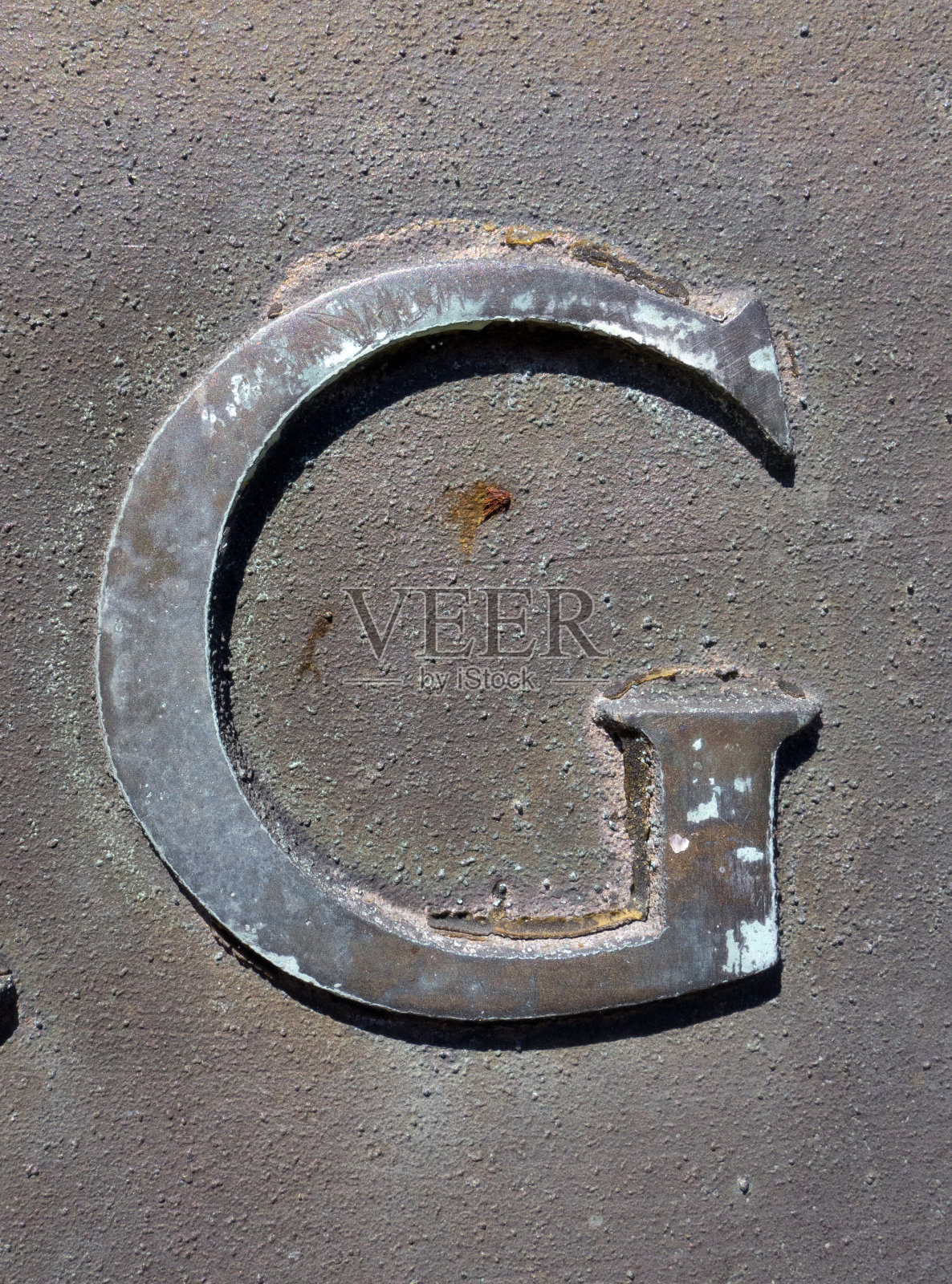 废弃州字体设计发现字母G照片摄影图片