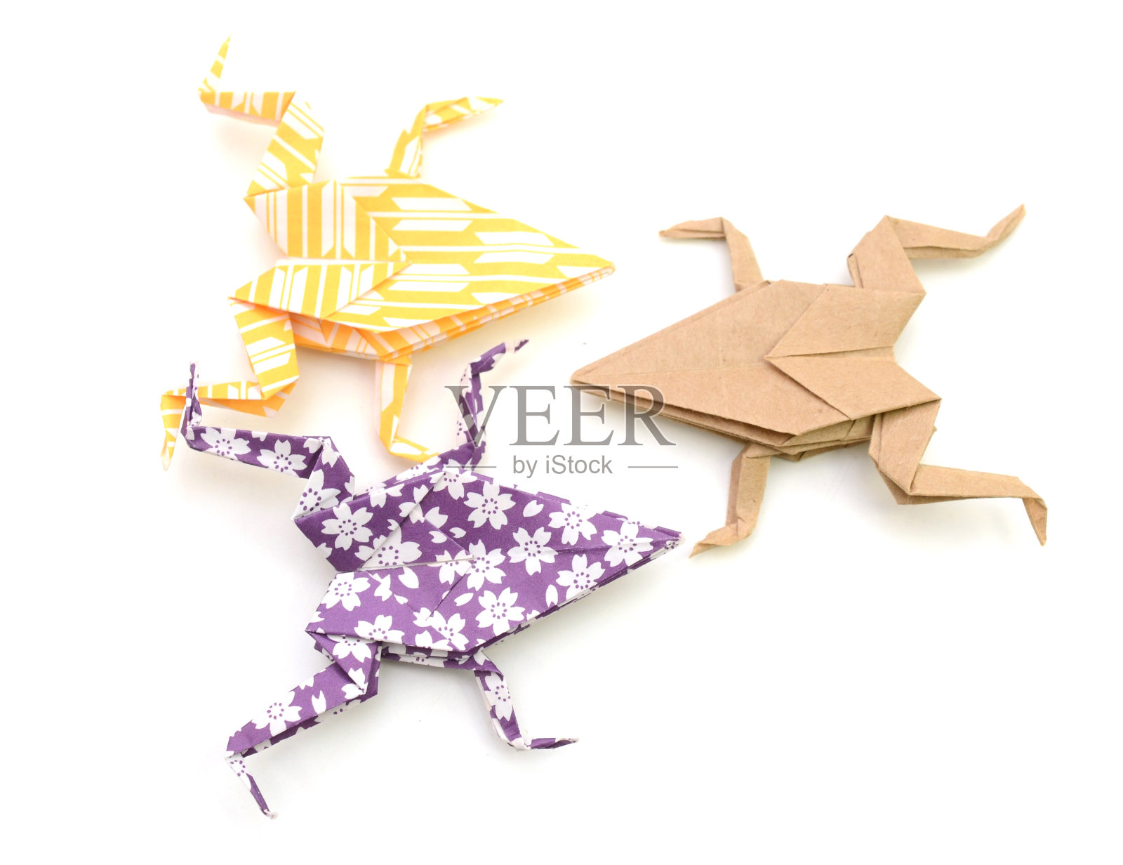 三折纸青蛙,五颜六色的青蛙照片摄影图片