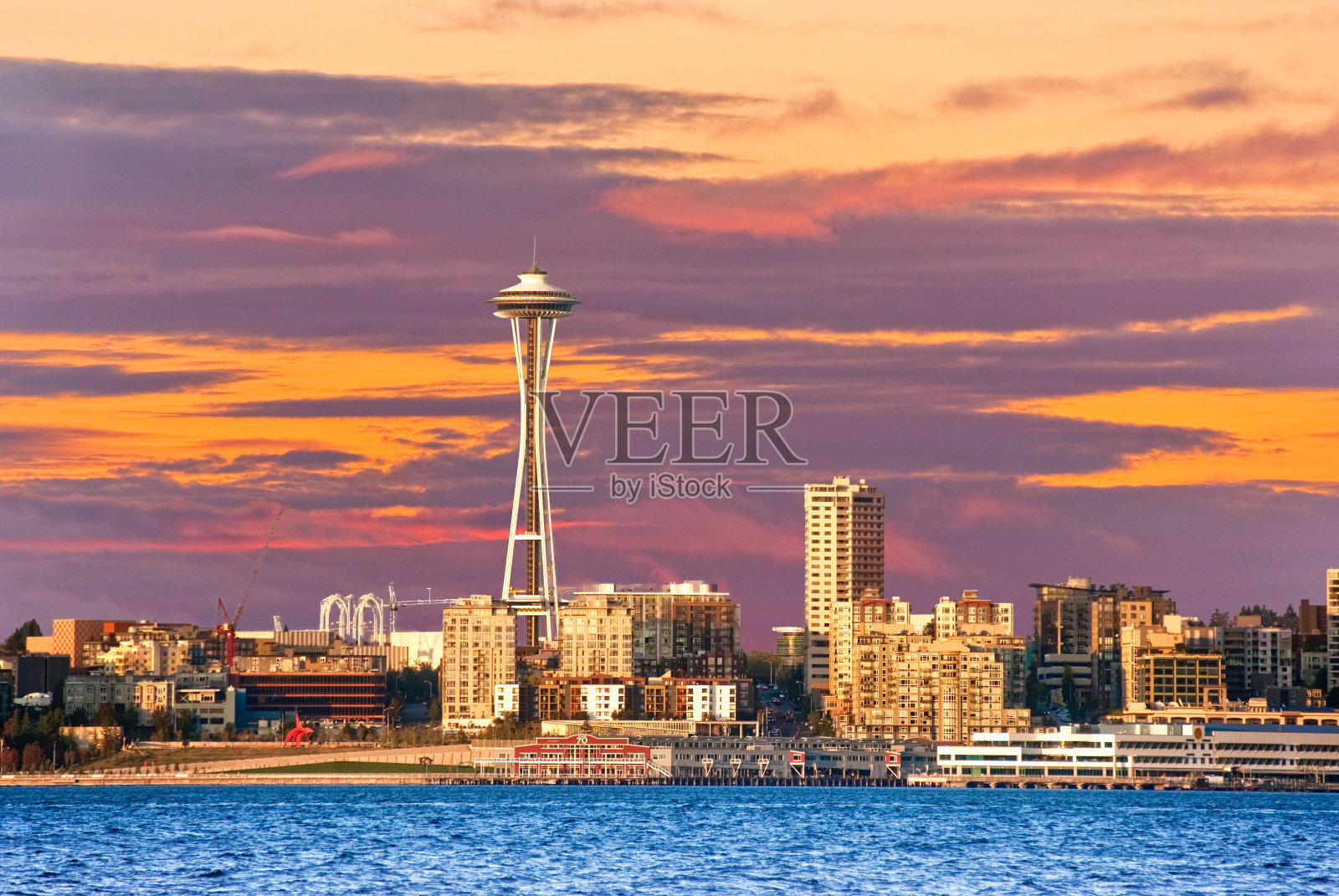 日落时的西雅图天际线照片摄影图片