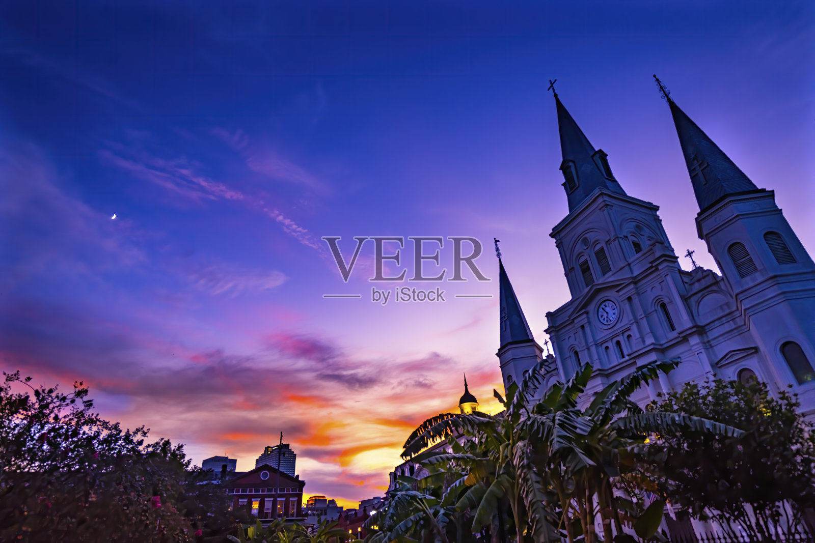 杰克逊广场月亮圣路易斯市大教堂Façade新奥尔良照片摄影图片