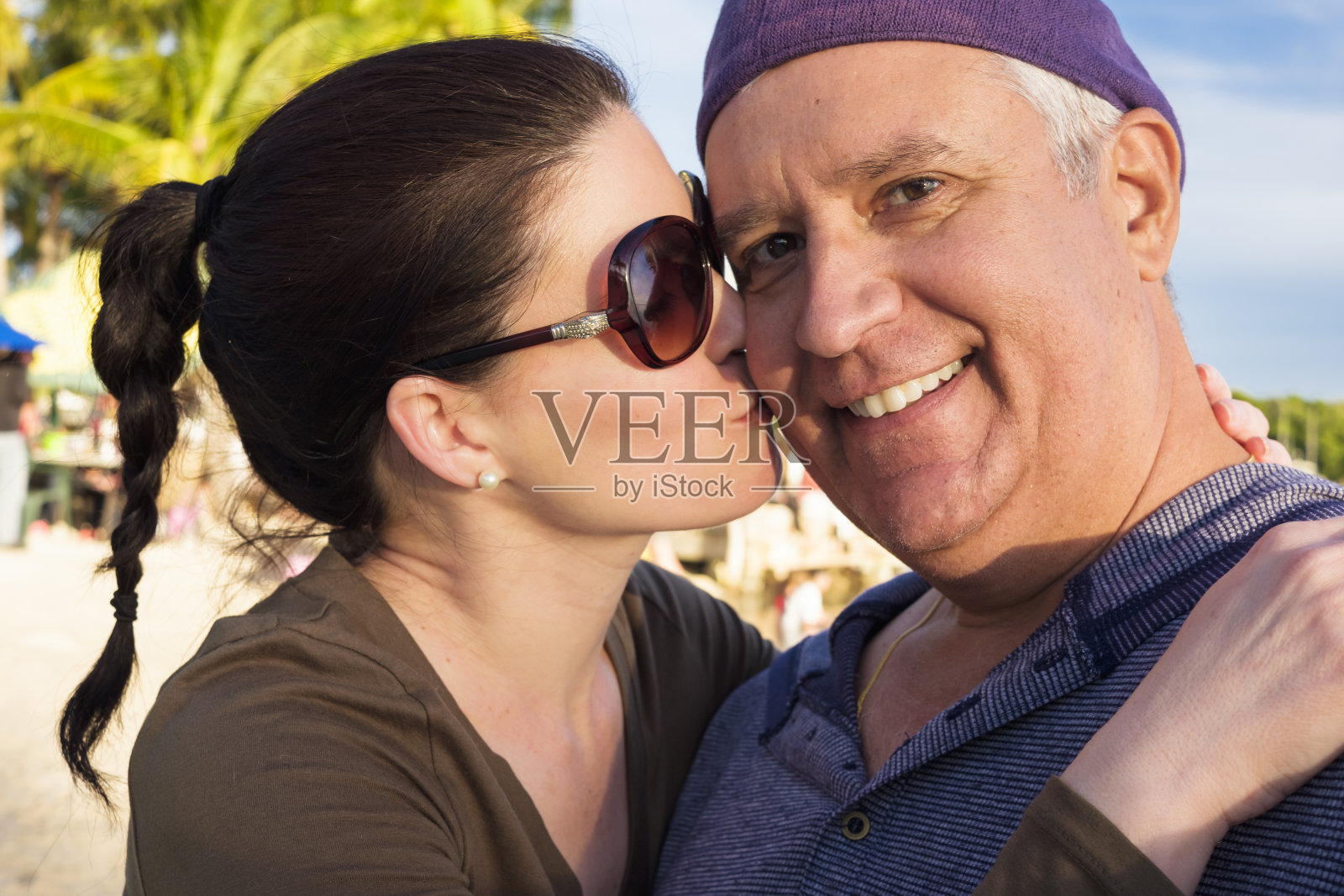 有吸引力的夫妇照片摄影图片