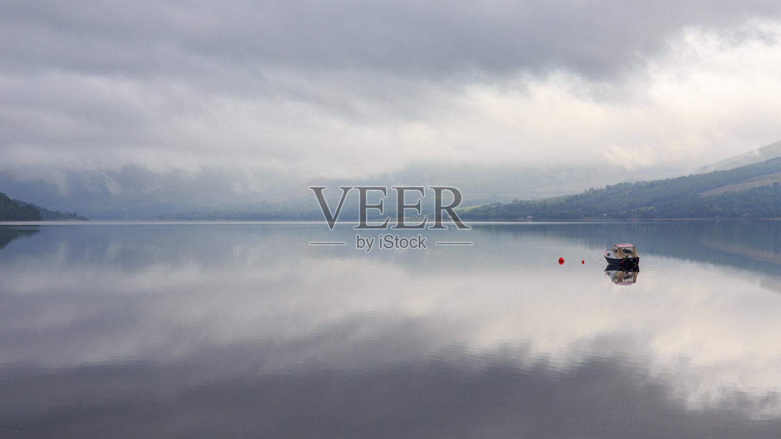 费恩湖反射照片摄影图片