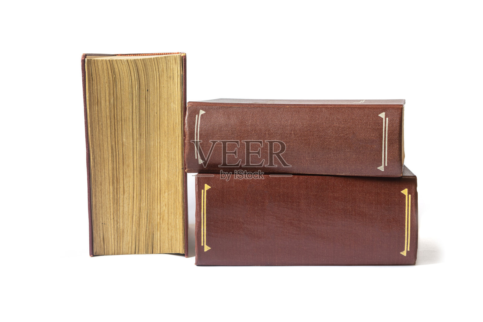 三本黄页的旧书孤立在白底上照片摄影图片