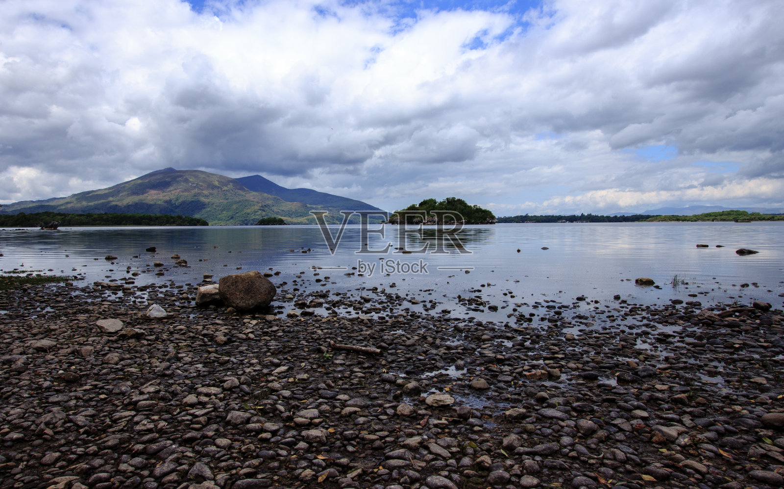 从边缘看世界照片摄影图片