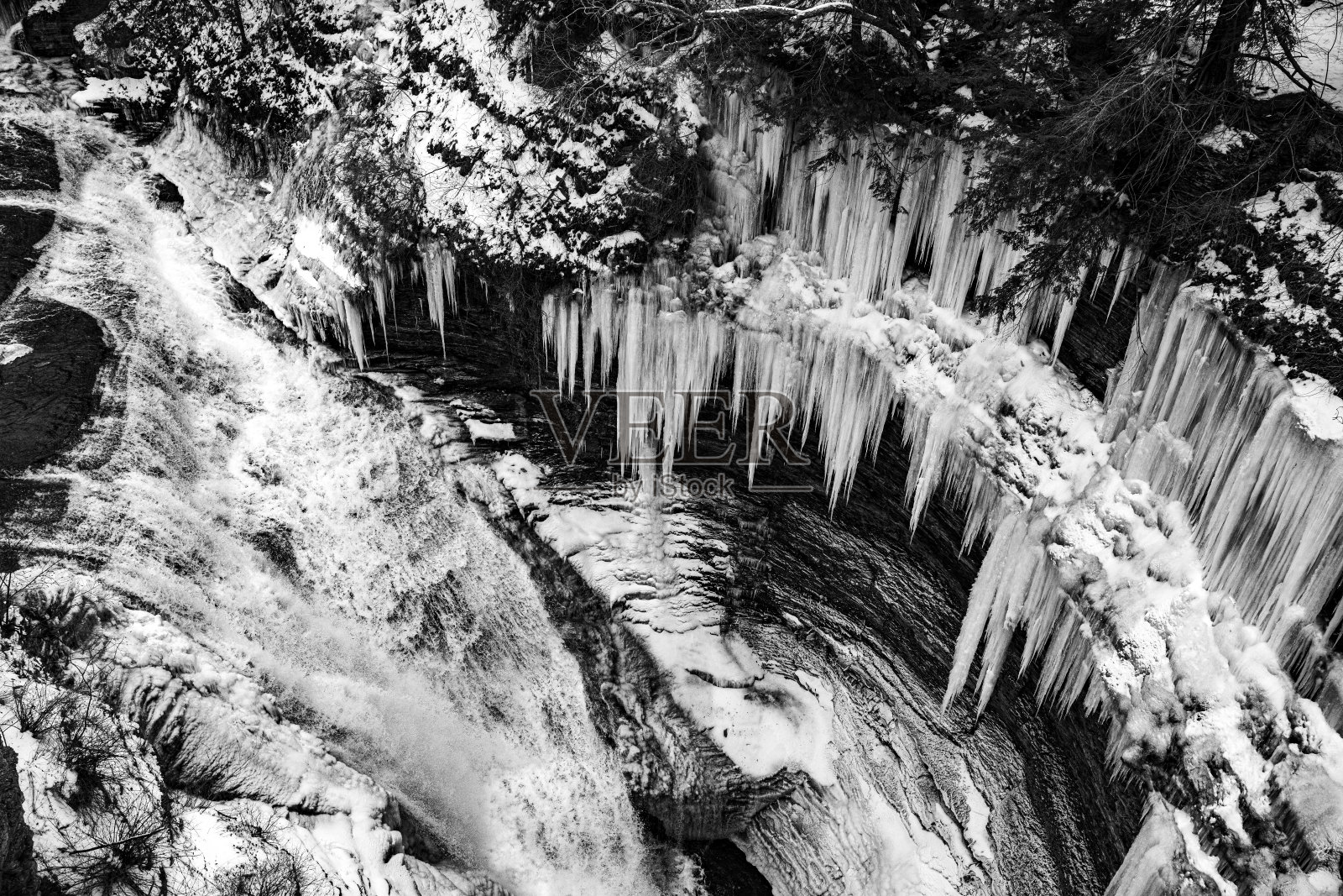 冬天的瀑布照片摄影图片