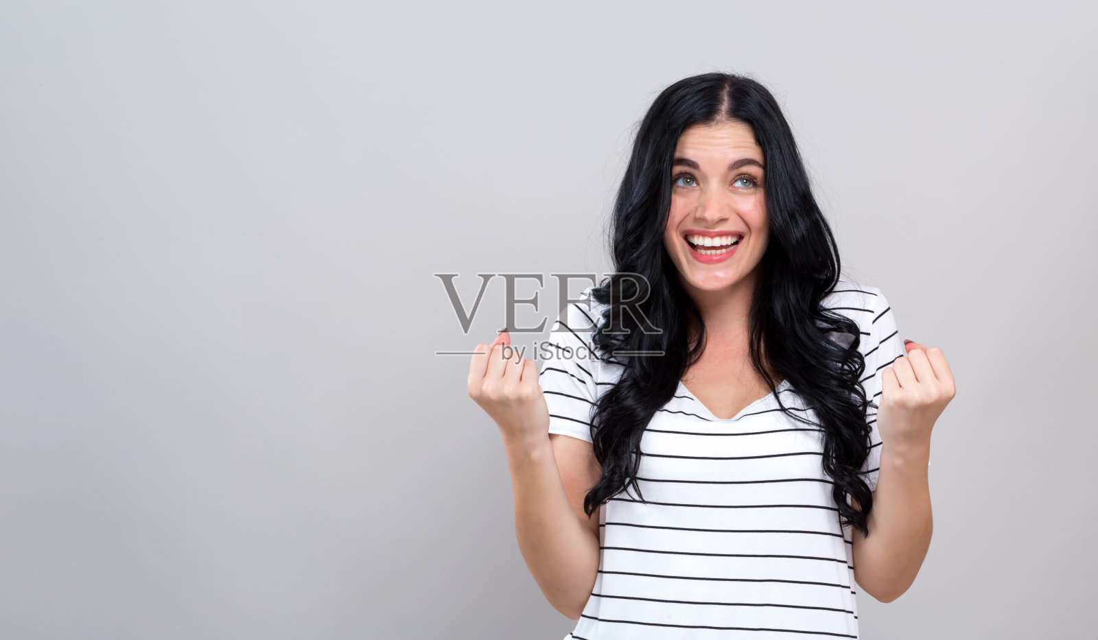 成功的年轻女子照片摄影图片