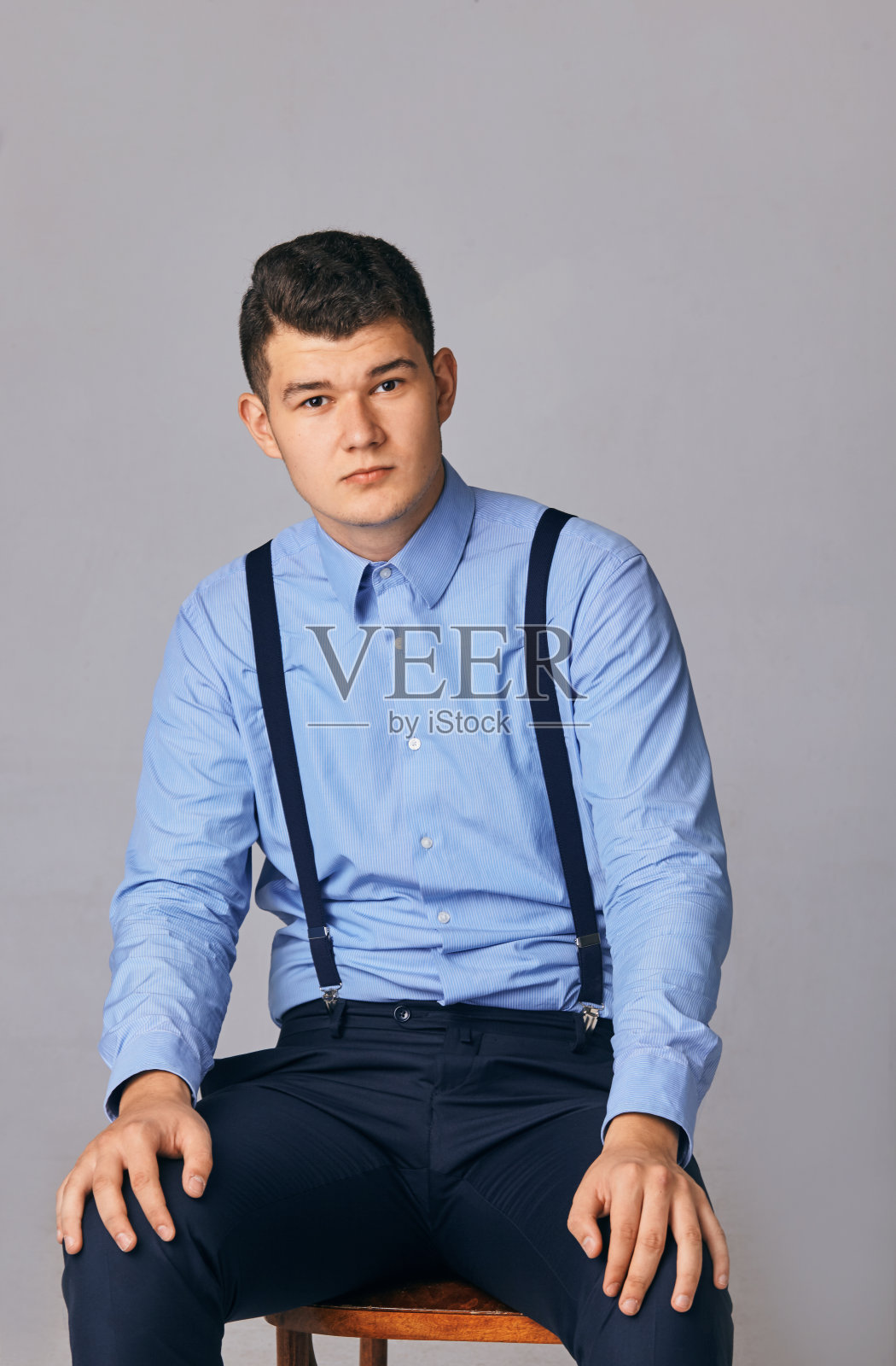 英俊商人肖像照片摄影图片