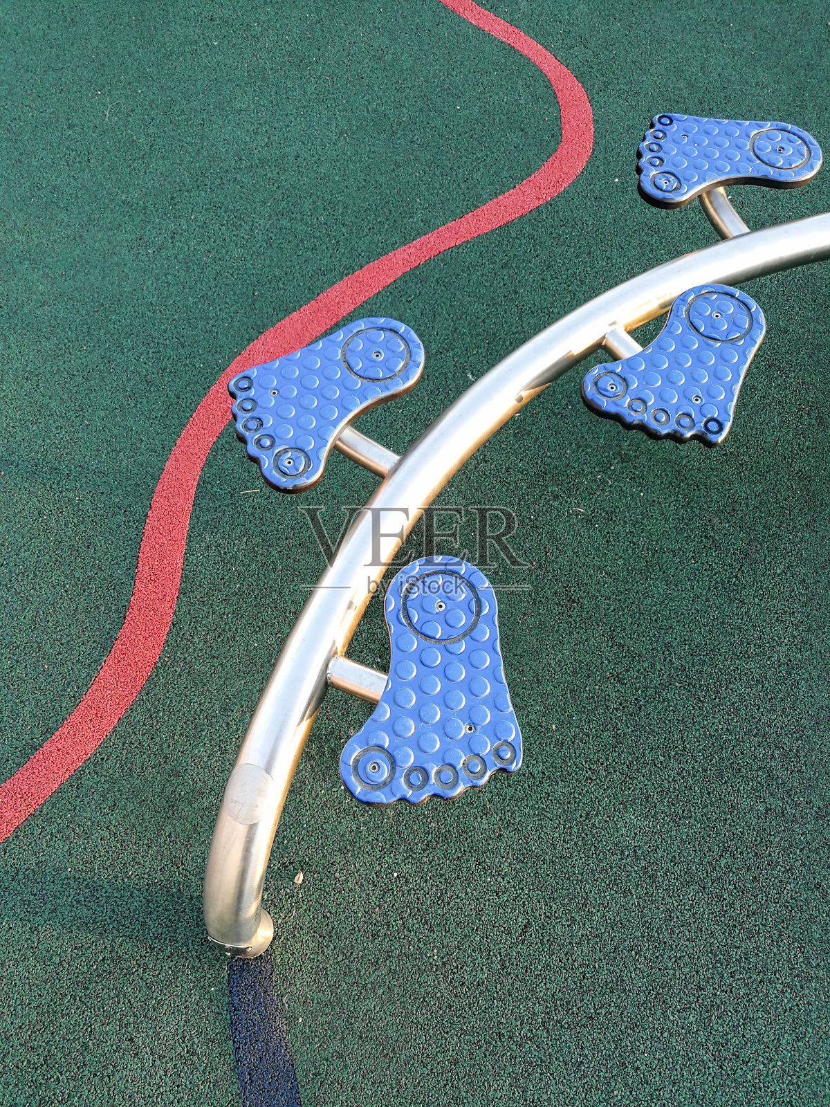 儿童操场设备近了照片摄影图片