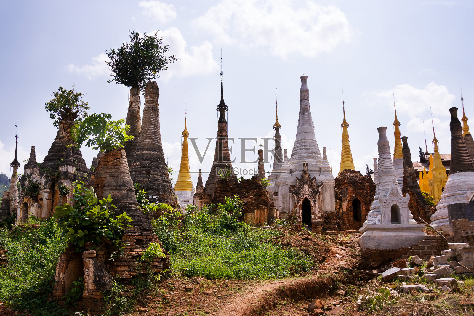 瑞因登的宝塔和佛塔。缅甸。照片摄影图片