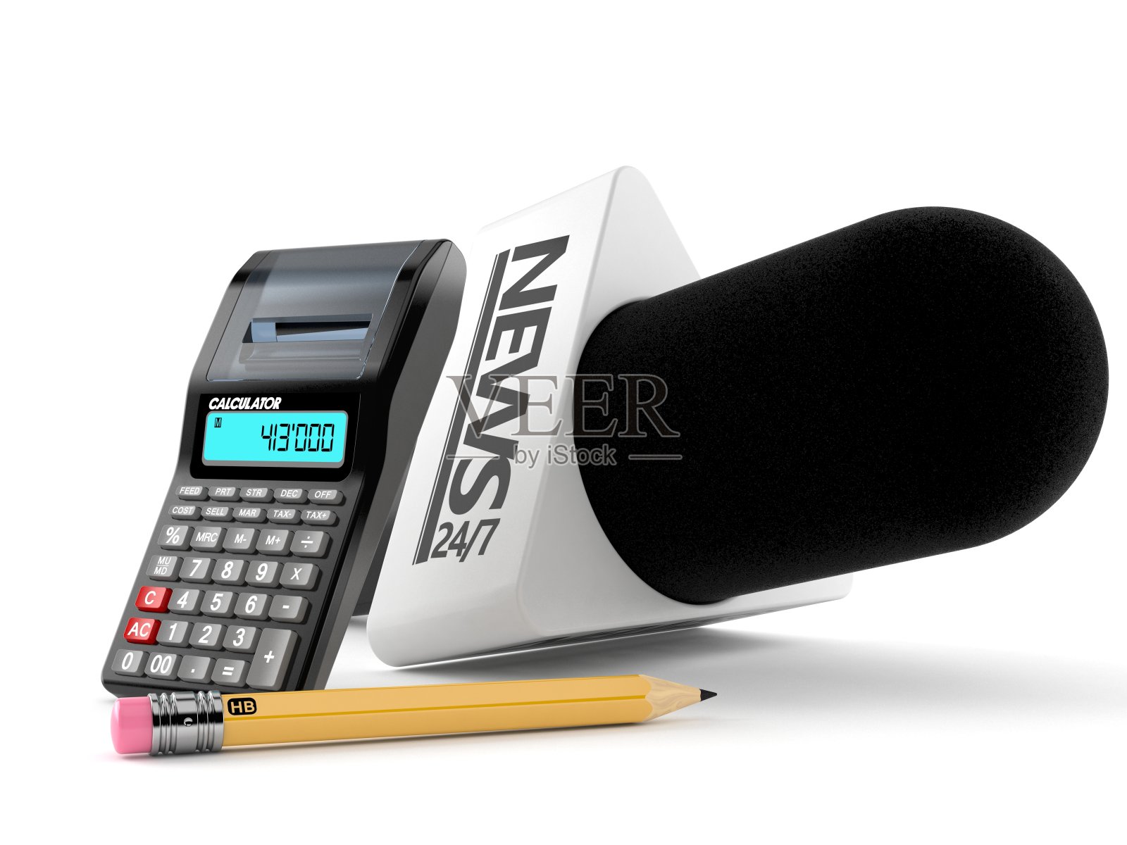 面试麦克风,计算器和铅笔照片摄影图片