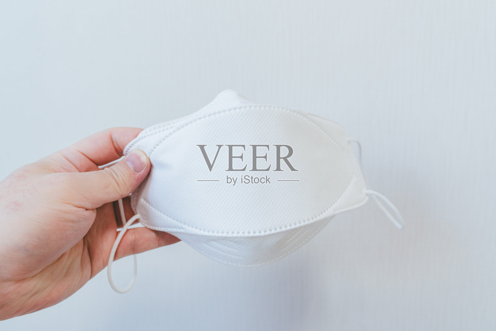 戴口罩有助于防止病毒传播照片摄影图片