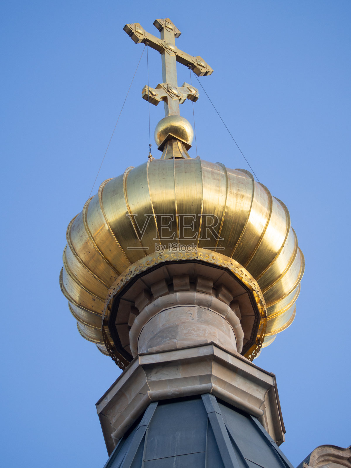 耶路撒冷,抹大拉的玛丽教堂的金色尖顶照片摄影图片