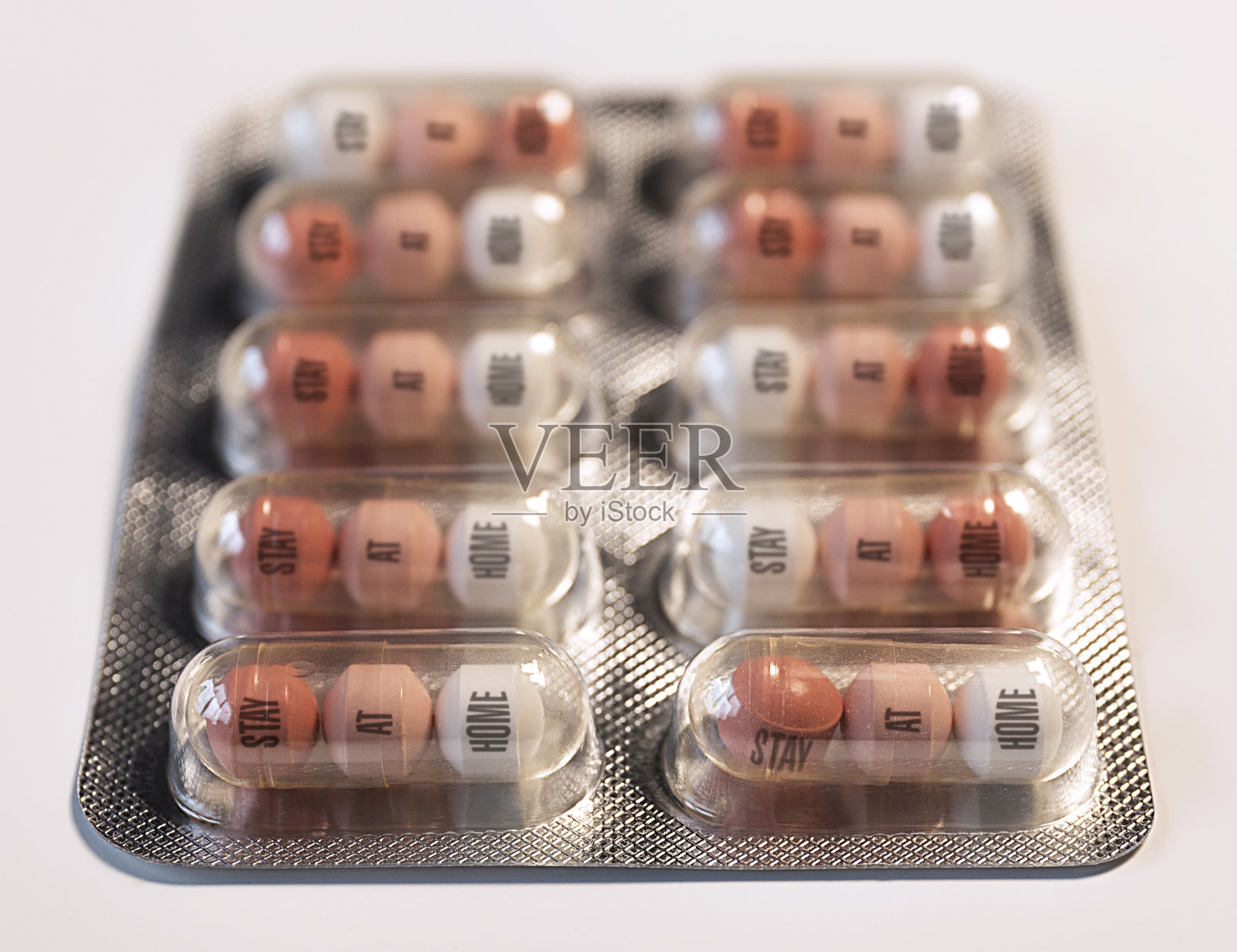 待在家里——COVID-19照片摄影图片