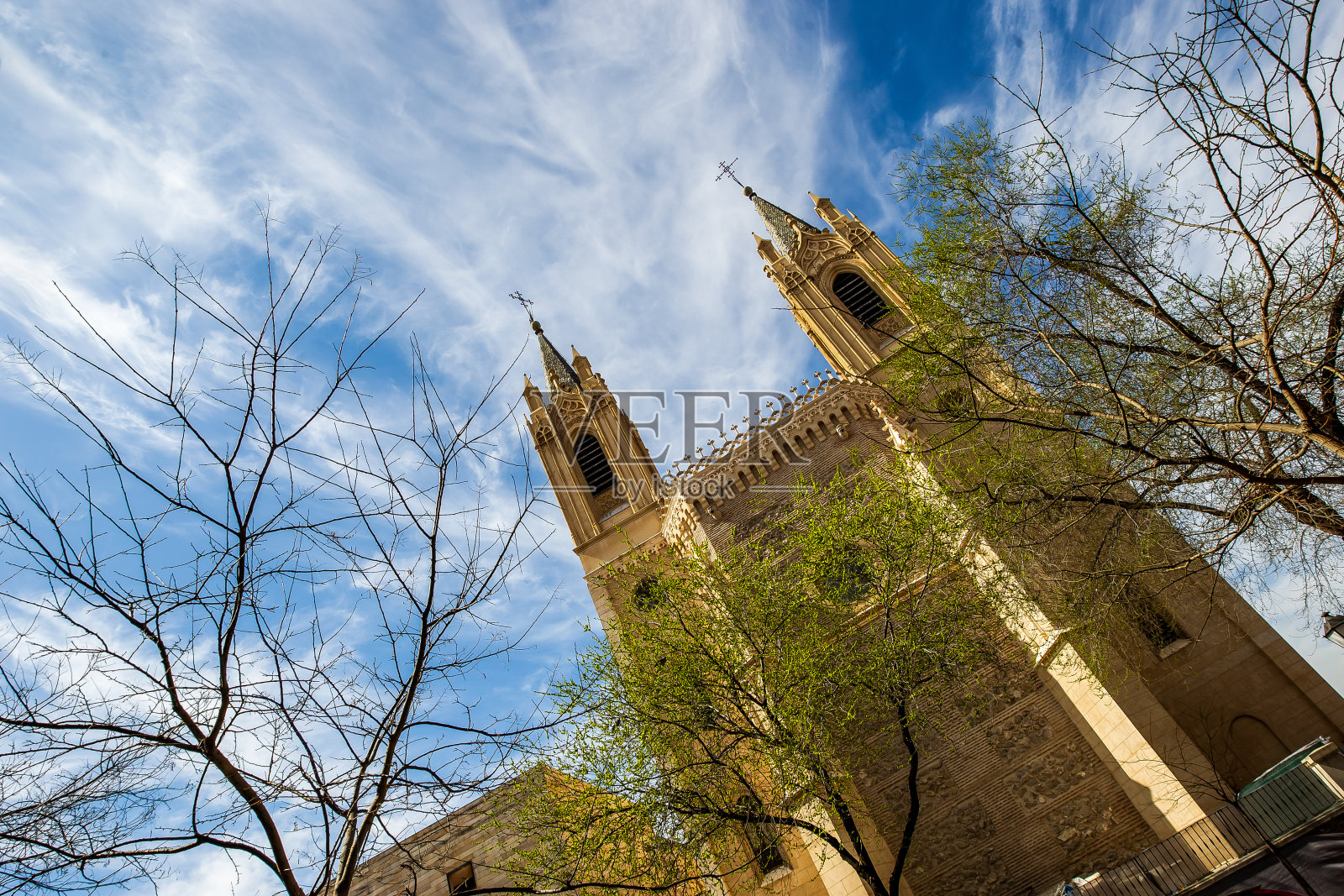 马德里的城市景观。照片摄影图片