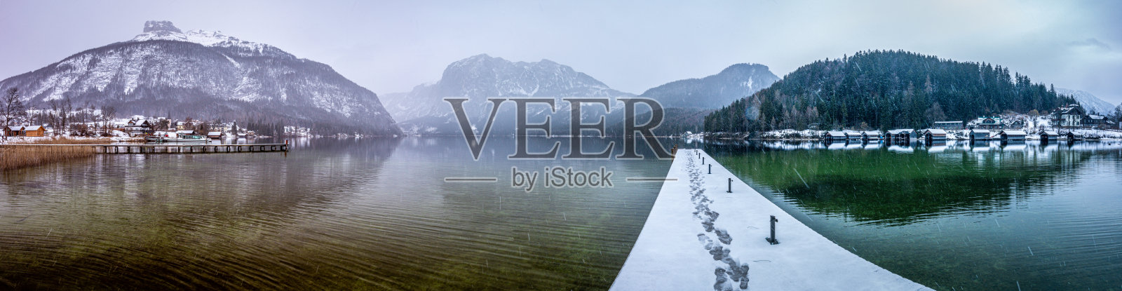 冬季奥地利斯蒂里亚的阿尔陶斯尔湖景观照片摄影图片