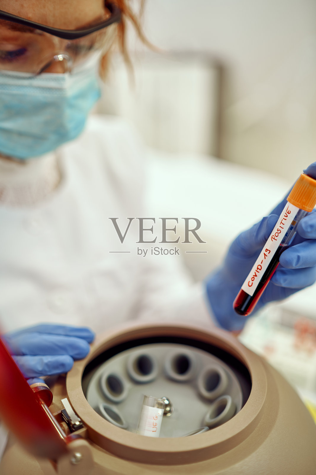 新型冠状病毒肺炎照片摄影图片