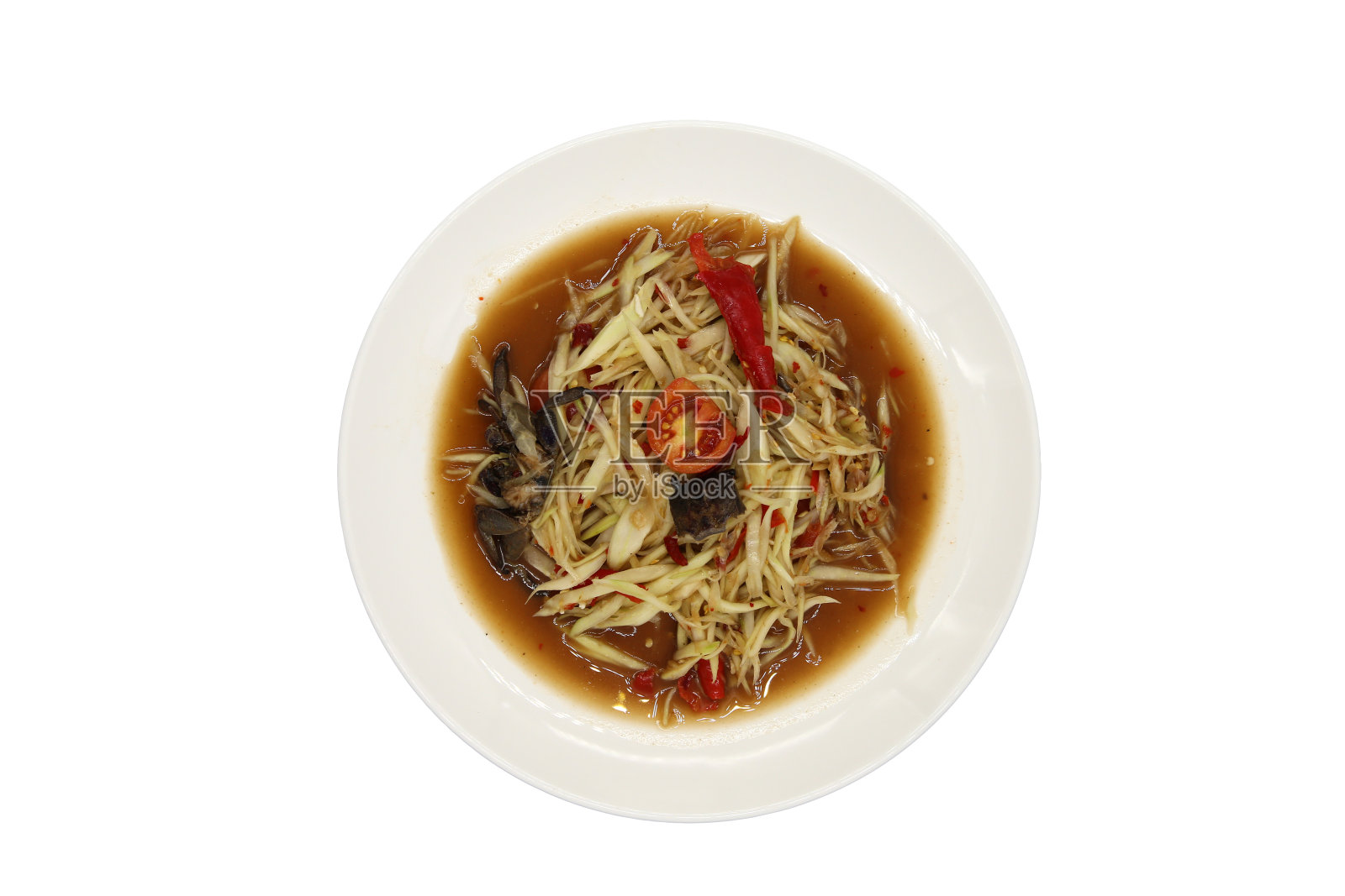 泰式木瓜沙拉,白底Som Tum。孤立的白色背景与剪切路径。照片摄影图片