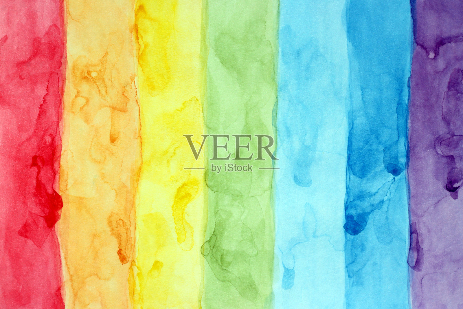 图案抽象背景彩色彩虹条纹。手画水彩。插画图片素材