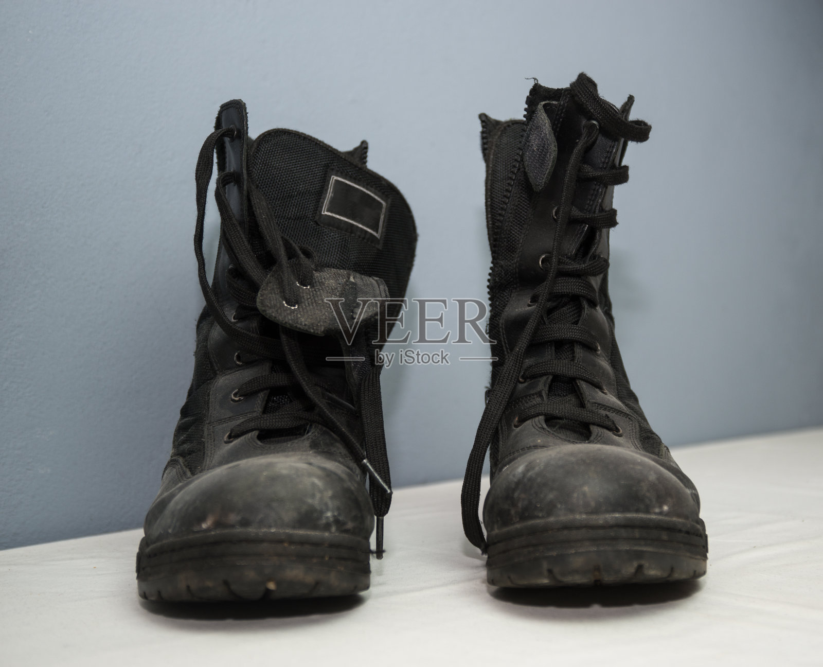使用军队的靴子照片摄影图片