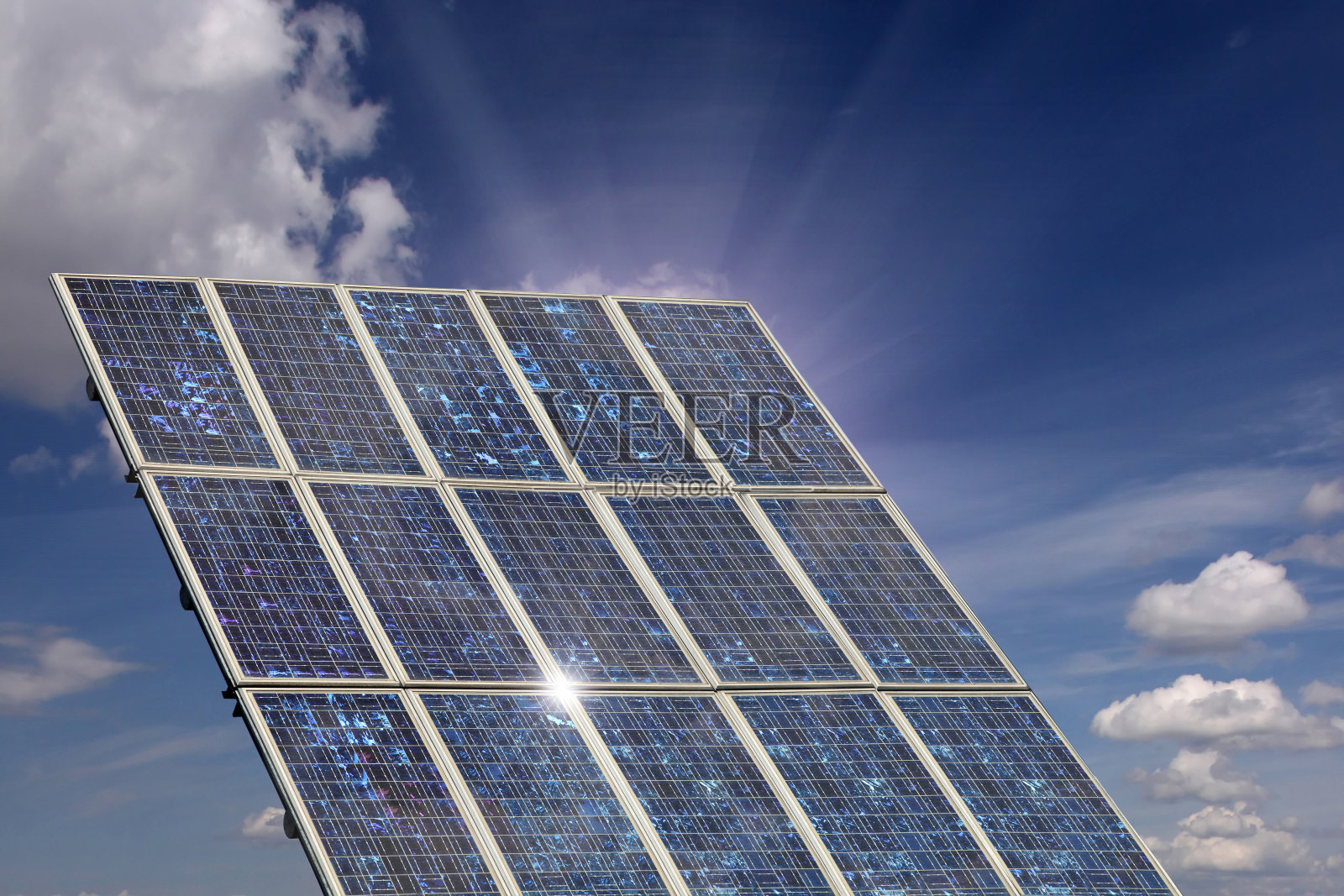 太阳能电池板是可再生能源和可持续资源照片摄影图片